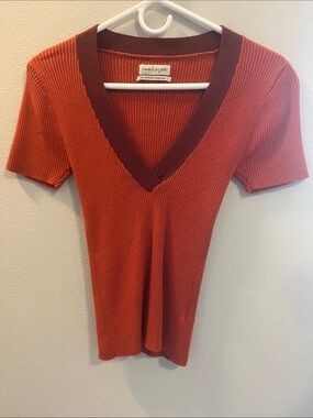 Urban Outfitters Orange Ribbed V-Neck Short Sleeve Top with Dark Trim